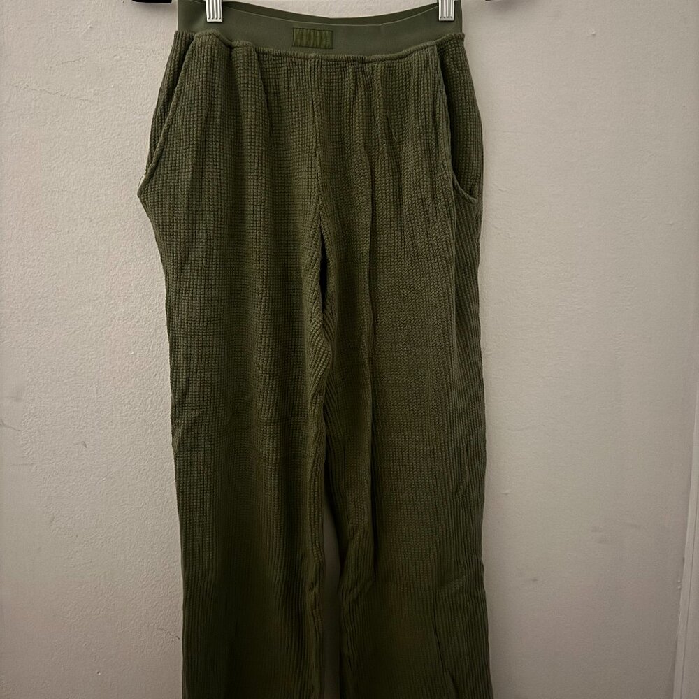 Set Active Waffle Knit Pants - Olive Green - Sz Small (Oversized Fit)